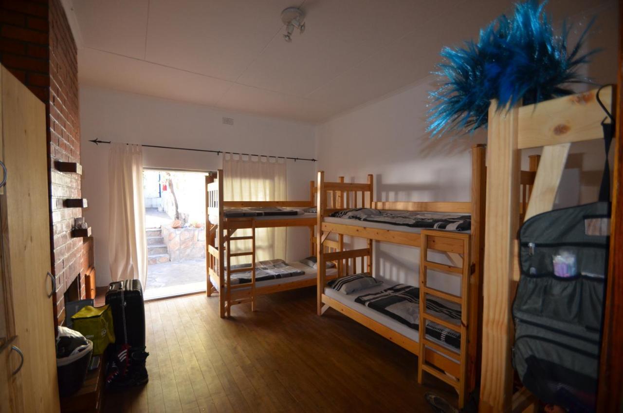 Paradisegarden Backpackers Windhoek Eksteriør billede