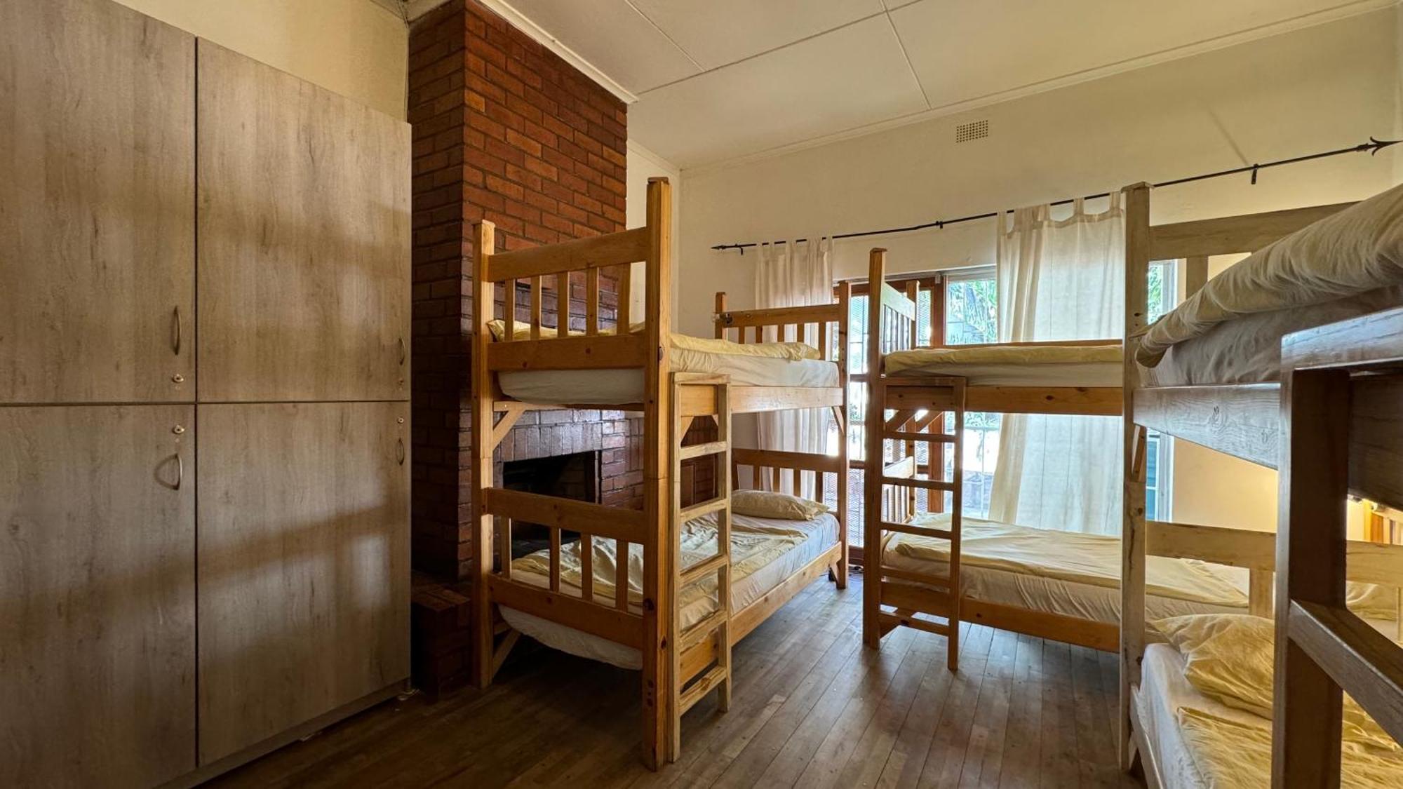 Paradisegarden Backpackers Windhoek Eksteriør billede